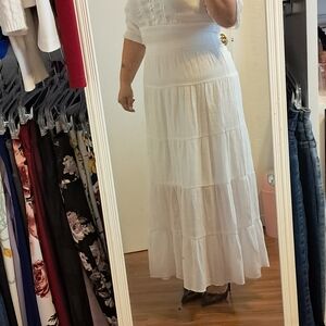 Elegant White Maxi Skirt